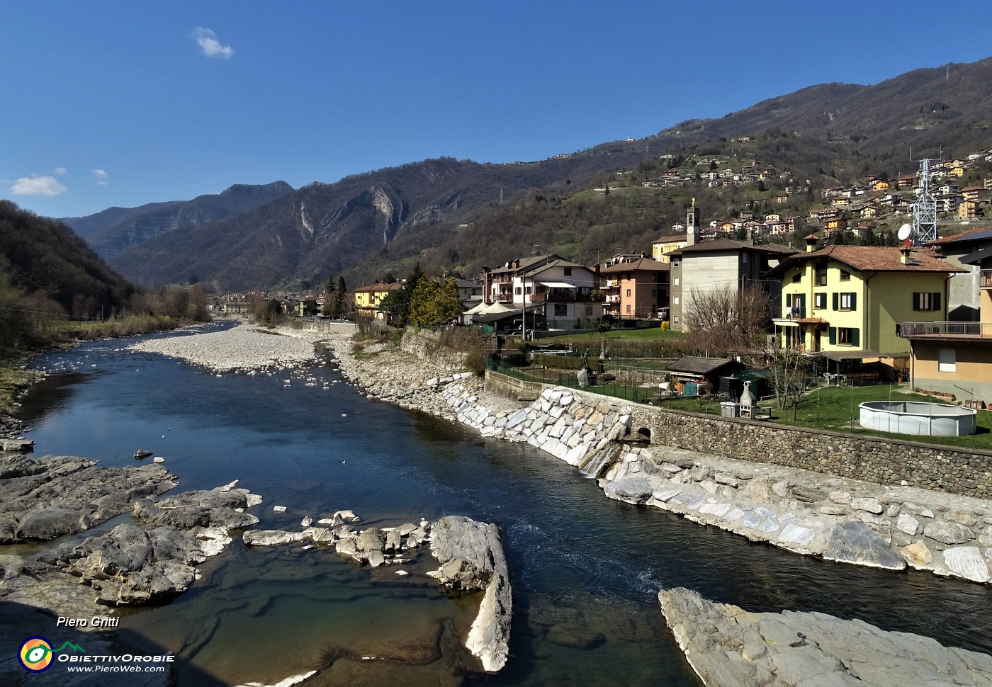 94 Il Brembo dal Ponte Vecchio .JPG